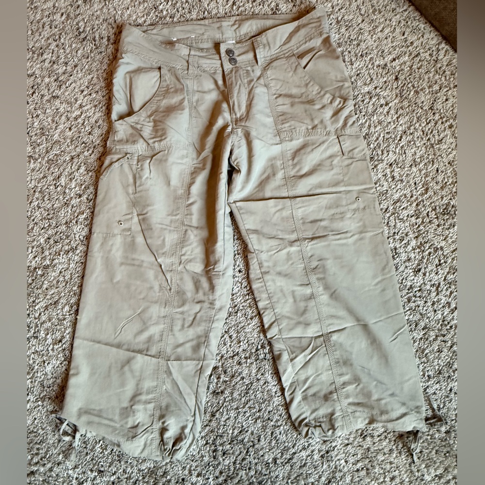 Bass Pro Shops Tan Cargo Pants